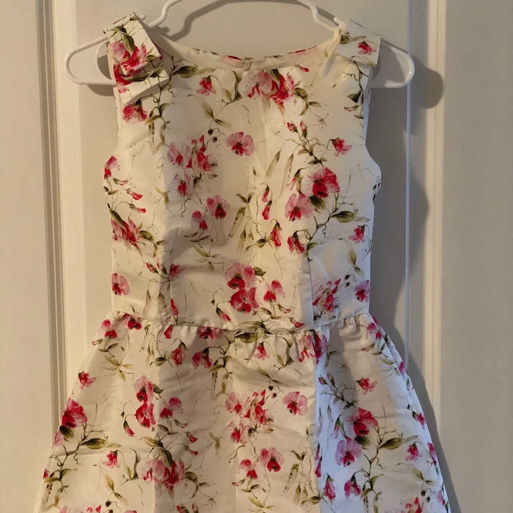 Red Valentino